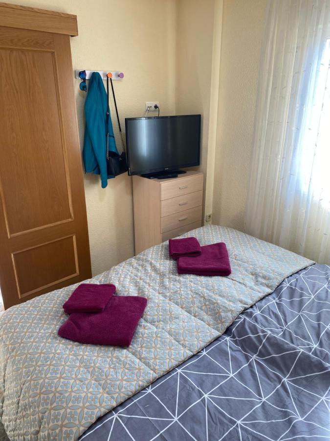 Cozy Apartment Just 8 Min Walk From The Beach! Бенідорм Екстер'єр фото