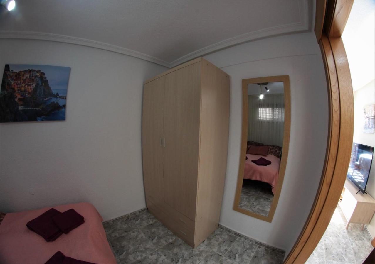 Cozy Apartment Just 8 Min Walk From The Beach! Бенідорм Екстер'єр фото
